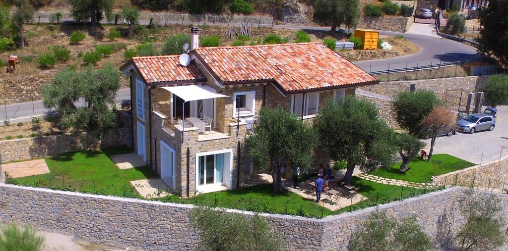 Aurivu Villa Vallebona ภายนอก รูปภาพ
